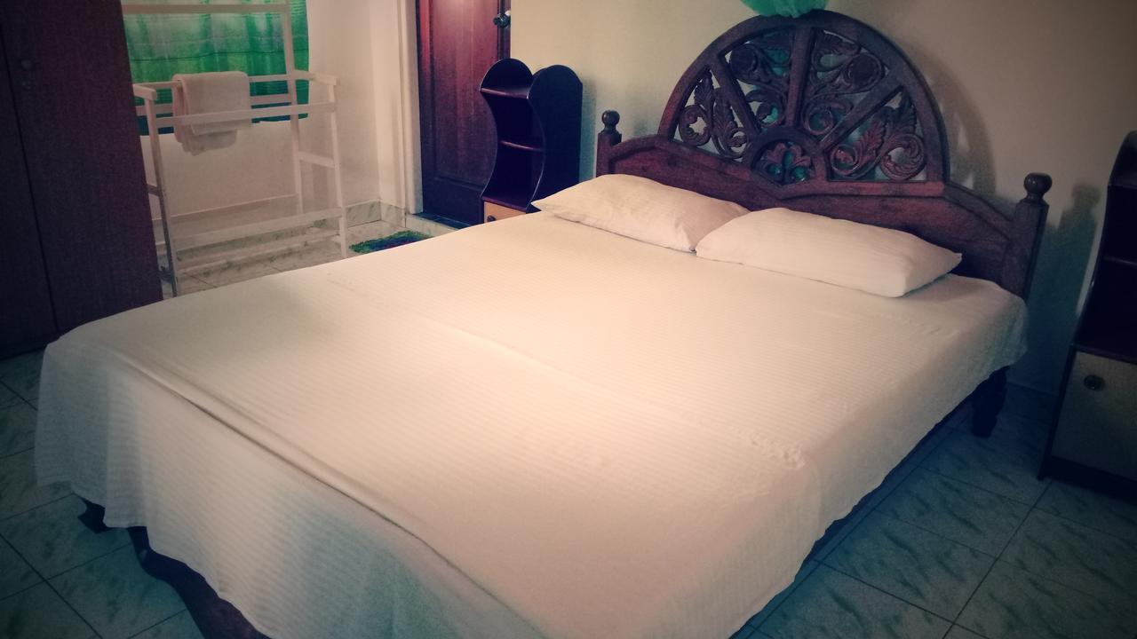 Sampathaa Residence Негомбо Екстериор снимка